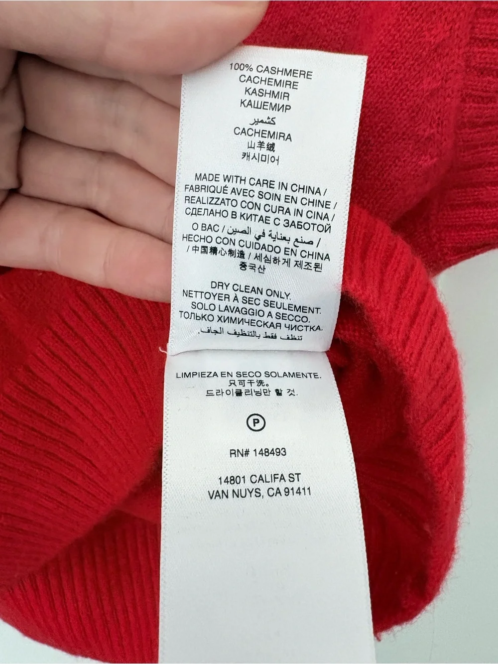 Doen Louden sweater tank in Carmine. 100% cashmere. Size Small